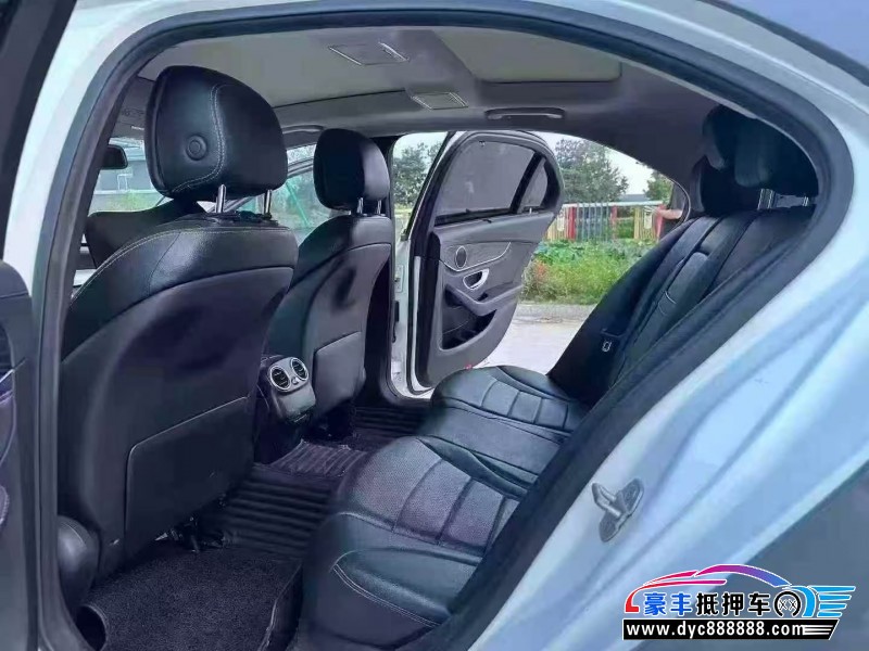 15年奔驰C轿车抵押车出售