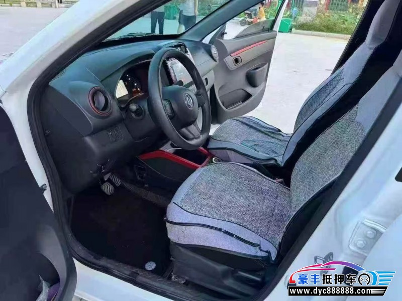 23年东风纳米BOX轿车抵押车出售