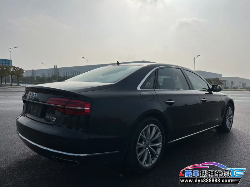 17年奥迪A8L轿车抵押车出售