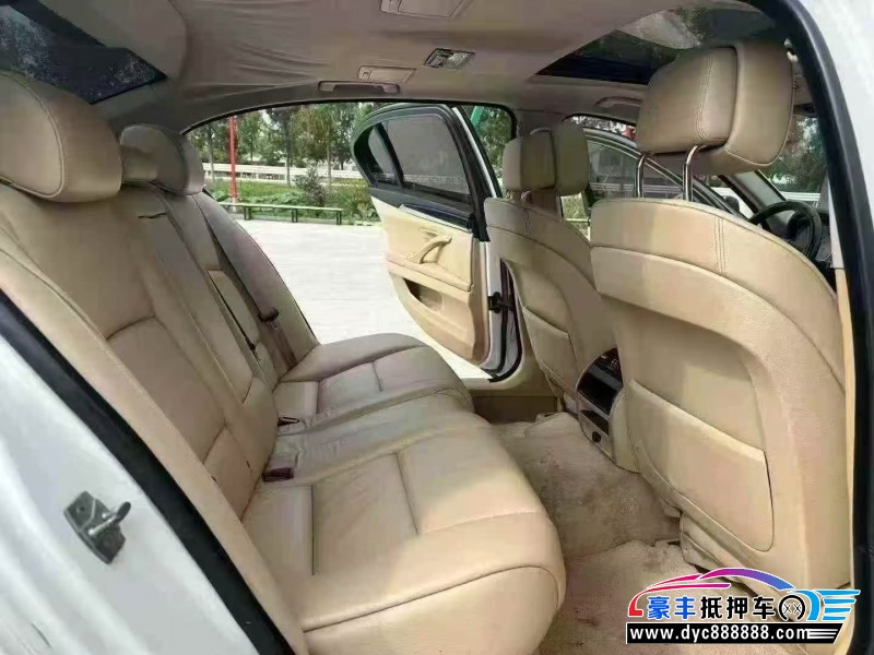 12年宝马5系轿车抵押车出售