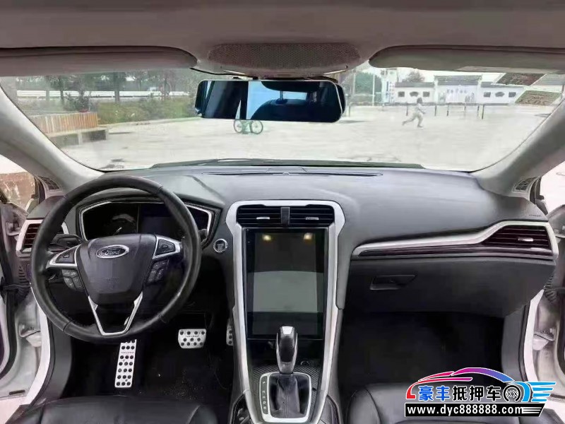 15年福特蒙迪欧轿车抵押车出售