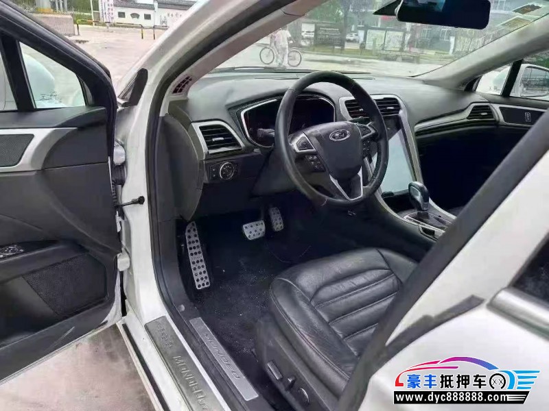 15年福特蒙迪欧轿车抵押车出售