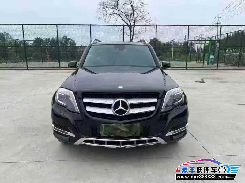13年奔驰GLK轿车抵押车出售