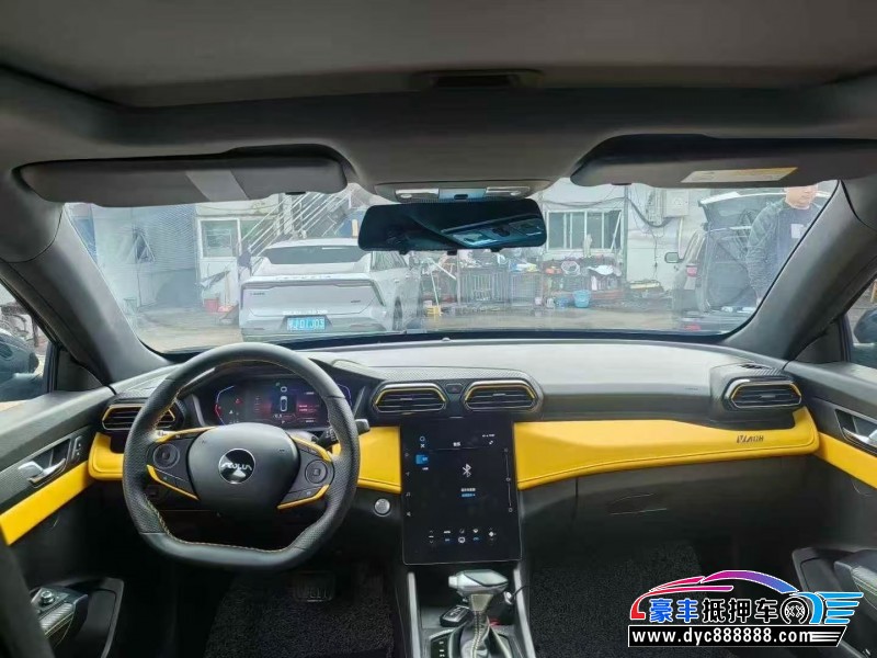 22年东风风神奕炫轿车抵押车出售