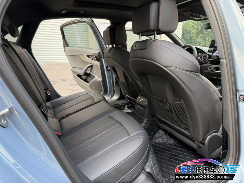 23年奥迪A4L轿车抵押车出售