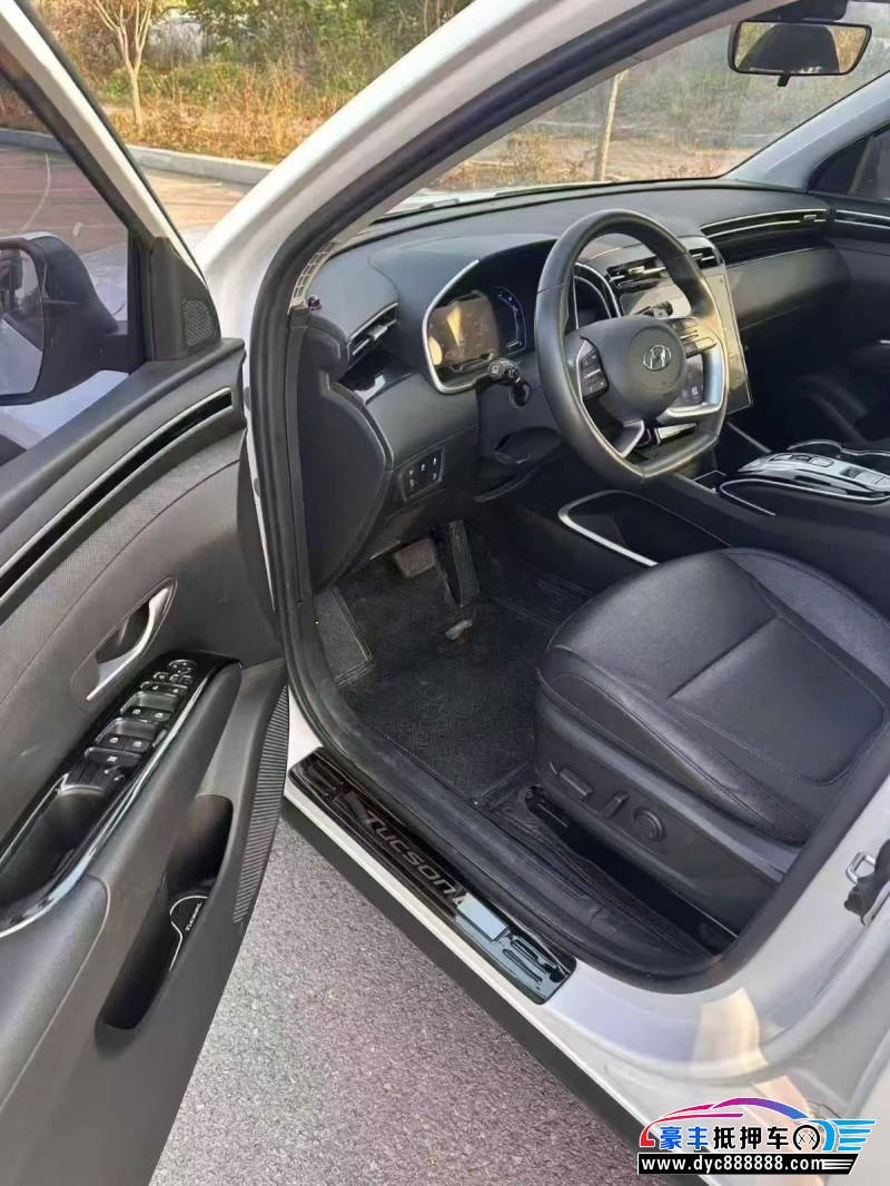 23年现代途胜轿车抵押车出售