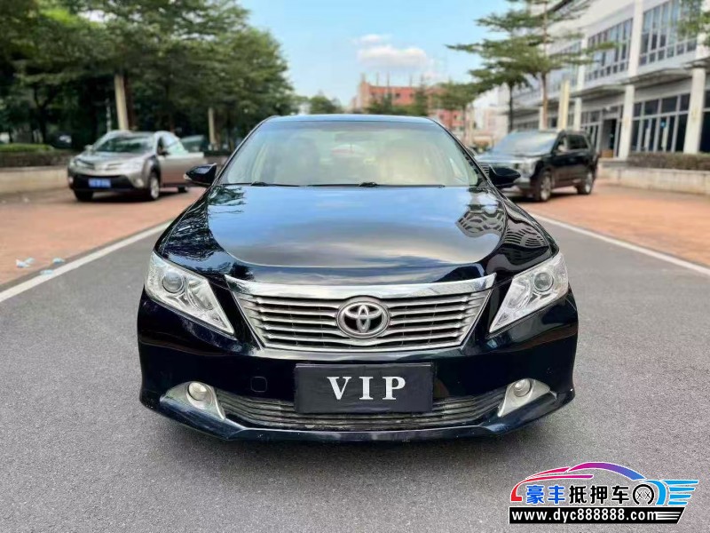 13年丰田凯美瑞轿车抵押车出售