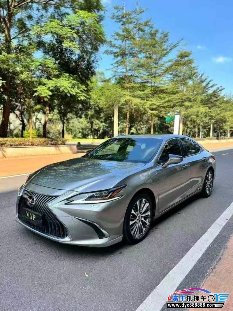 21年雷克萨斯ES轿车抵押车出售