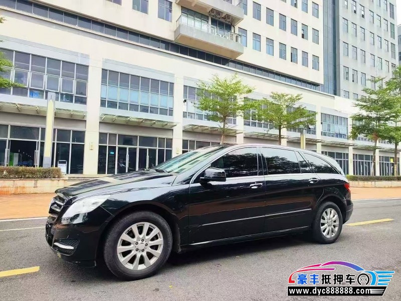 12年奔驰R轿车抵押车出售