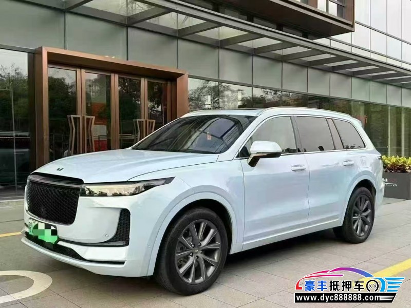 21年理想ONE轿车抵押车出售