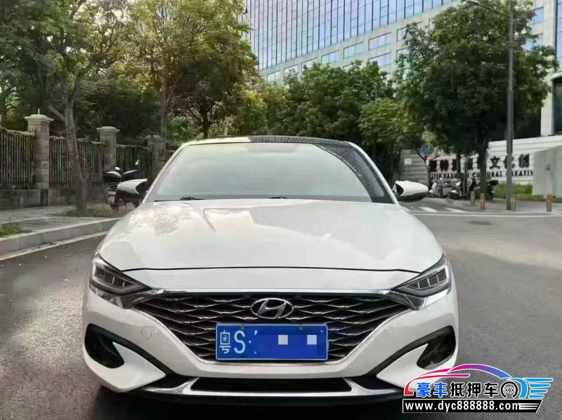 21年现代菲斯塔轿车抵押车出售