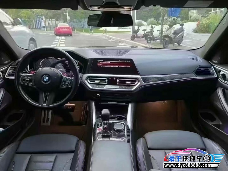 22年宝马M4轿车抵押车出售