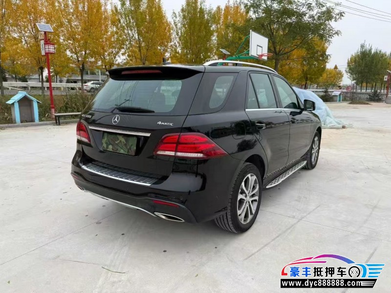 17年奔驰GLE轿车抵押车出售