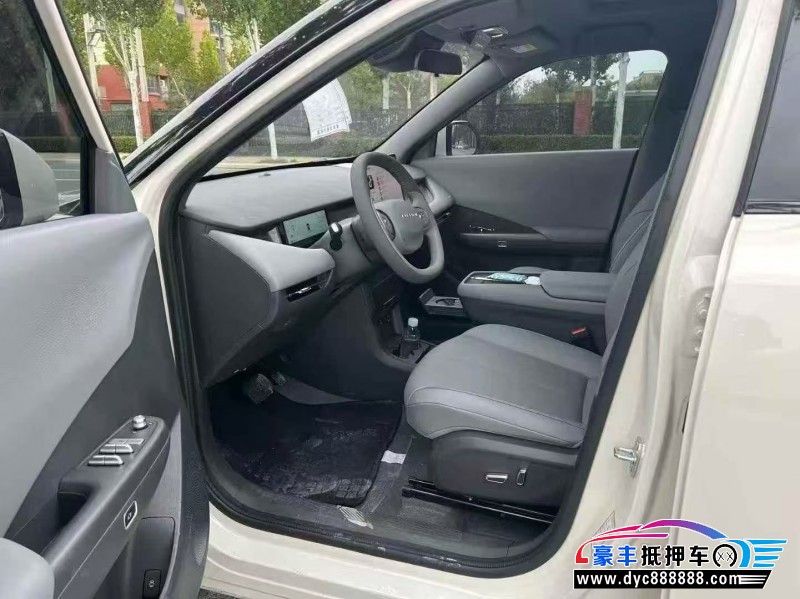 25年东风纳米06轿车抵押车出售