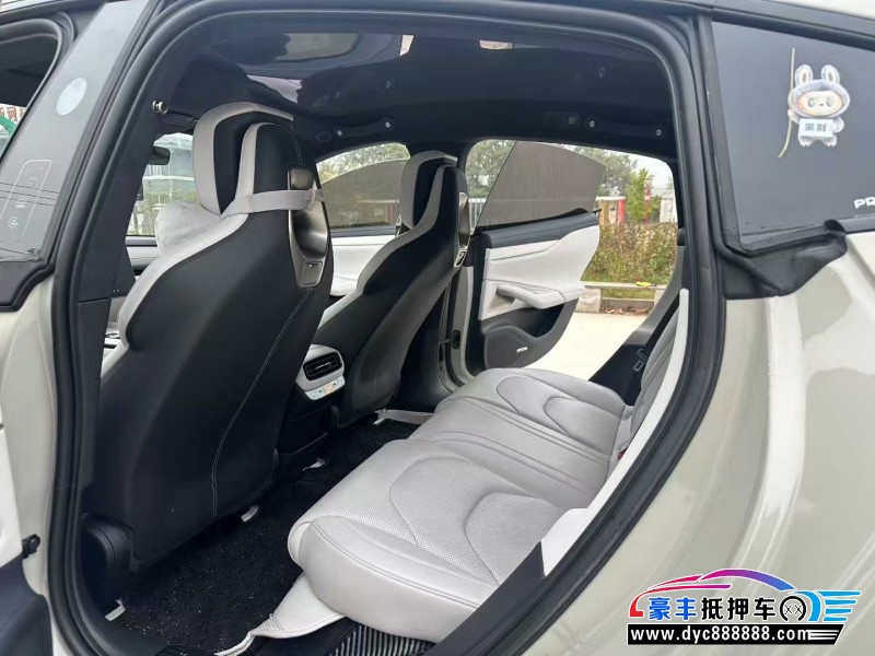 24年小米SU7轿车抵押车出售