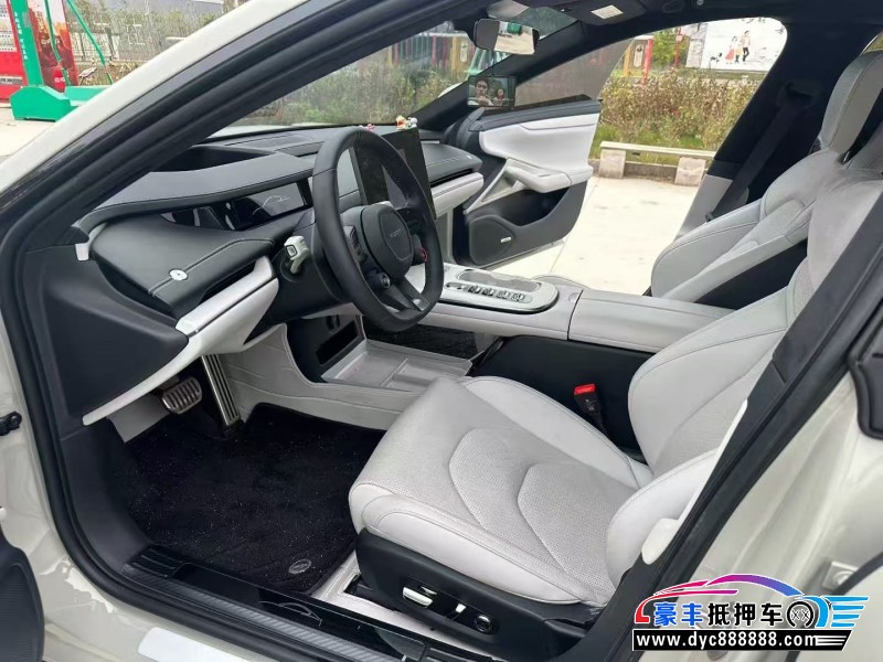 24年小米SU7轿车抵押车出售