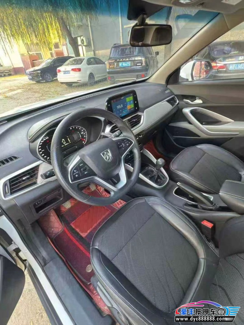 18年宝骏510轿车抵押车出售