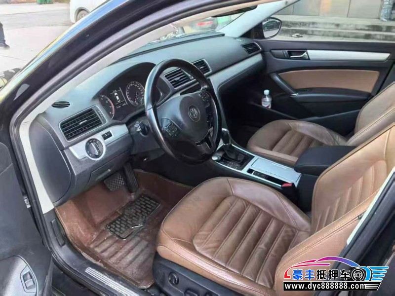 14年大众帕萨特轿车抵押车出售