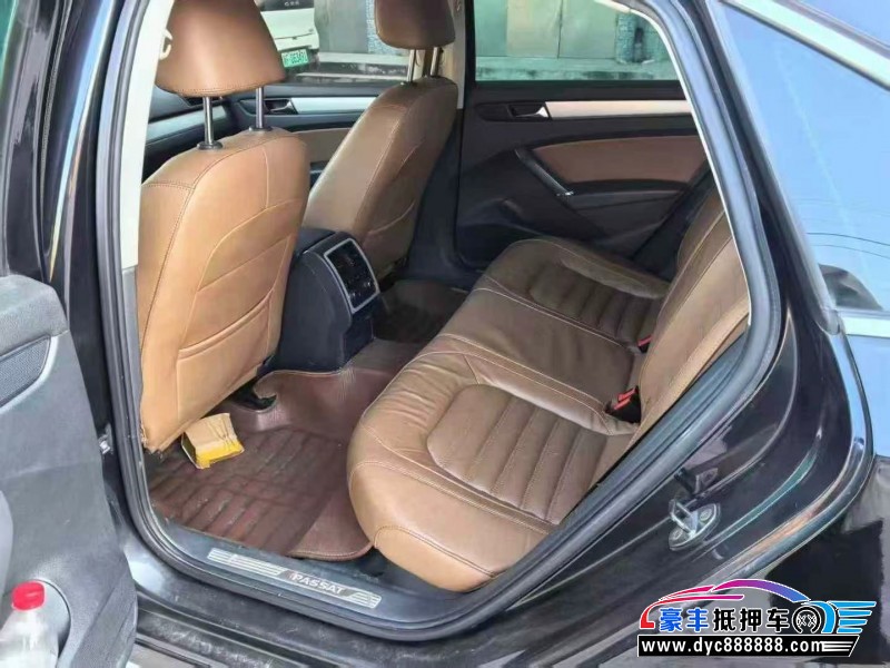 14年大众帕萨特轿车抵押车出售