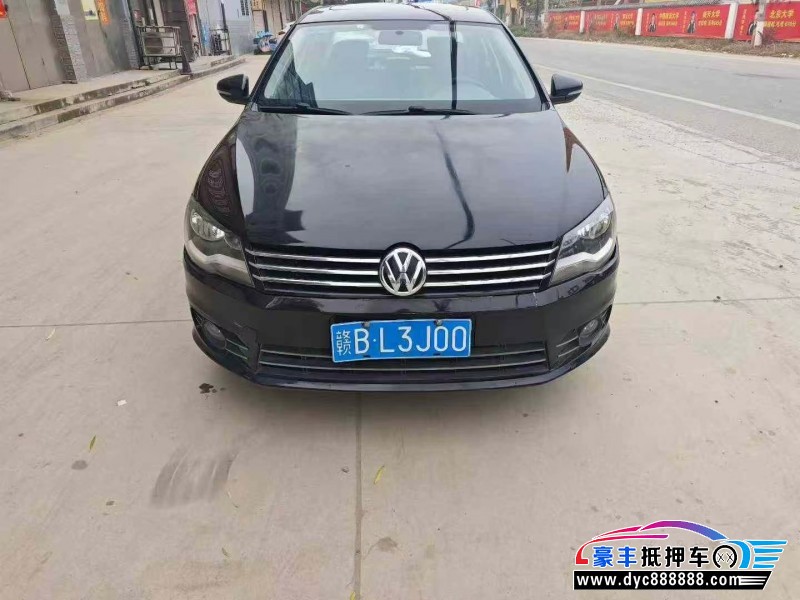 14年大众宝来轿车抵押车出售