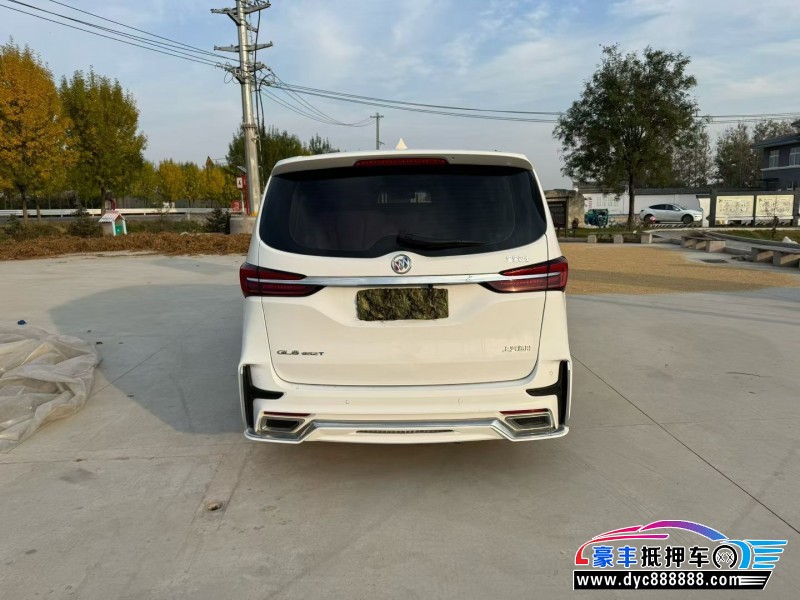 22年别克GL8轿车抵押车出售
