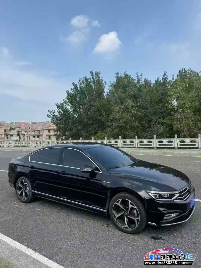 23年大众迈腾轿车抵押车出售