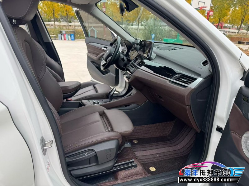 22年宝马X1轿车抵押车出售