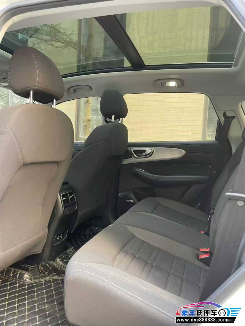 21年荣威RX5轿车抵押车出售