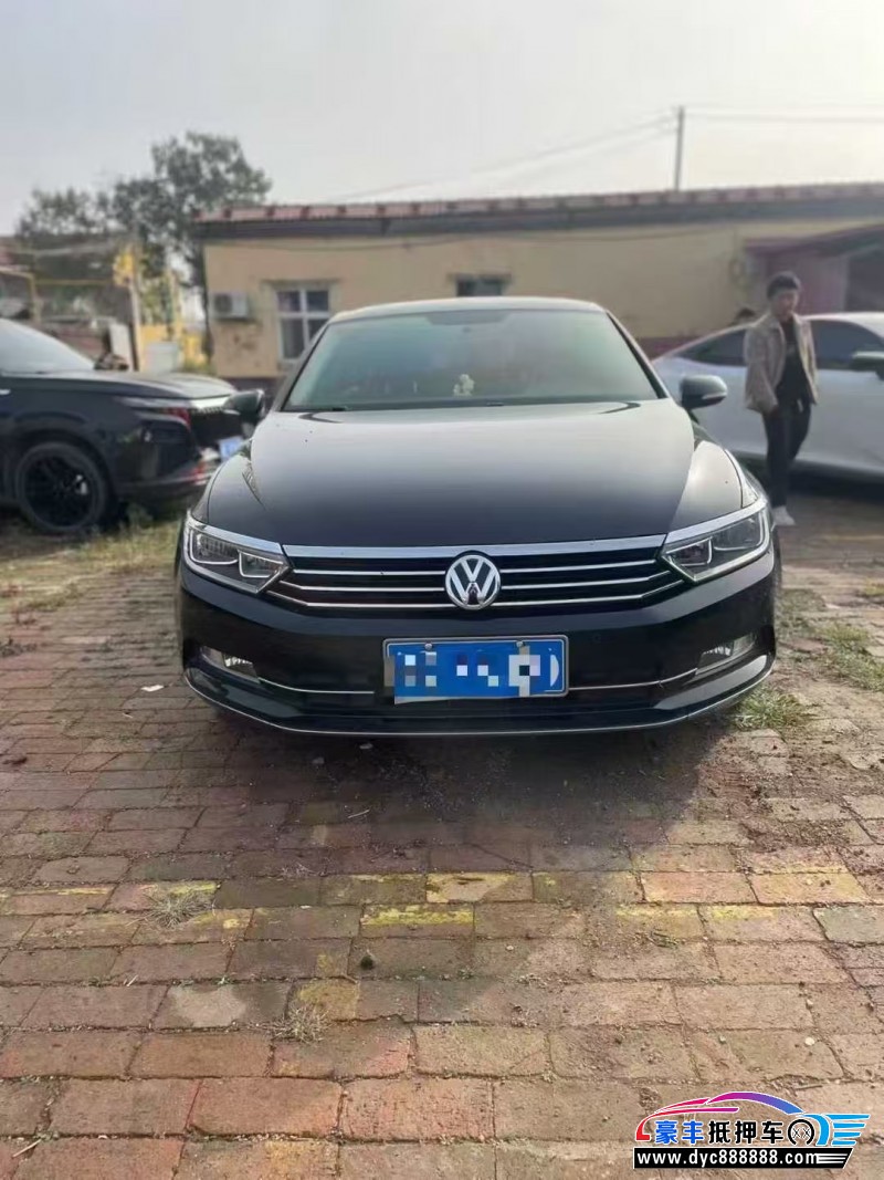 18年大众迈腾轿车抵押车出售