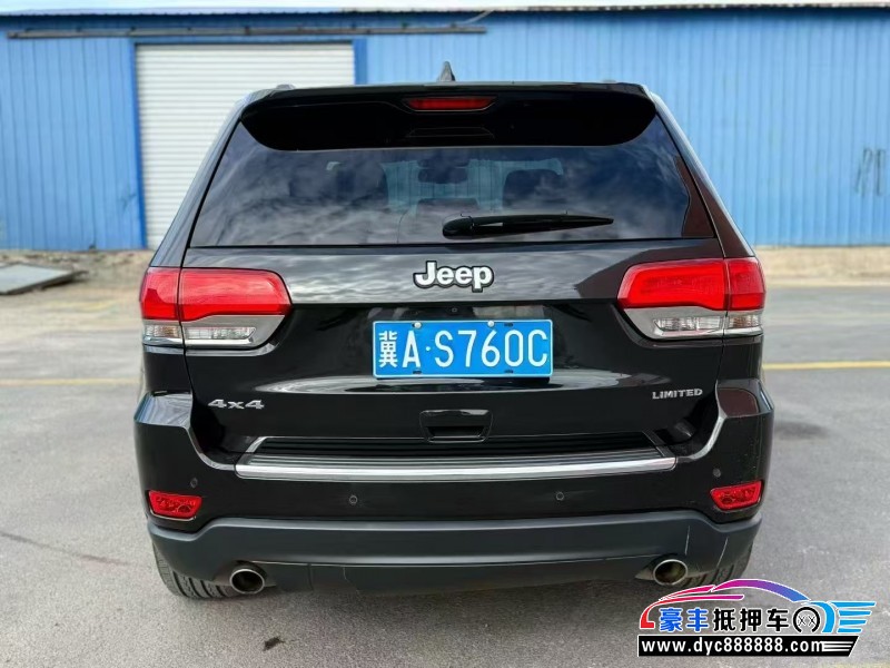 15年Jeep大切诺基轿车抵押车出售