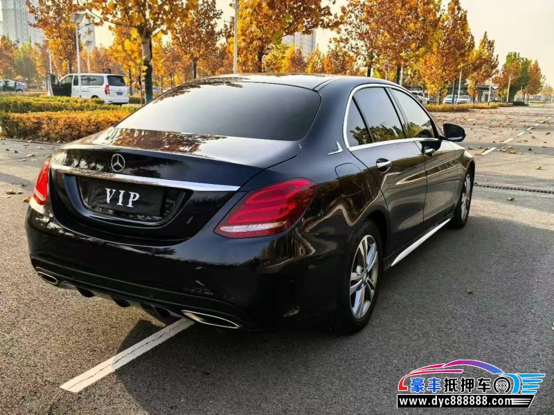 16年奔驰C轿车抵押车出售