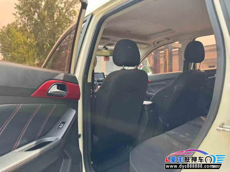 18年北汽绅宝X35轿车抵押车出售