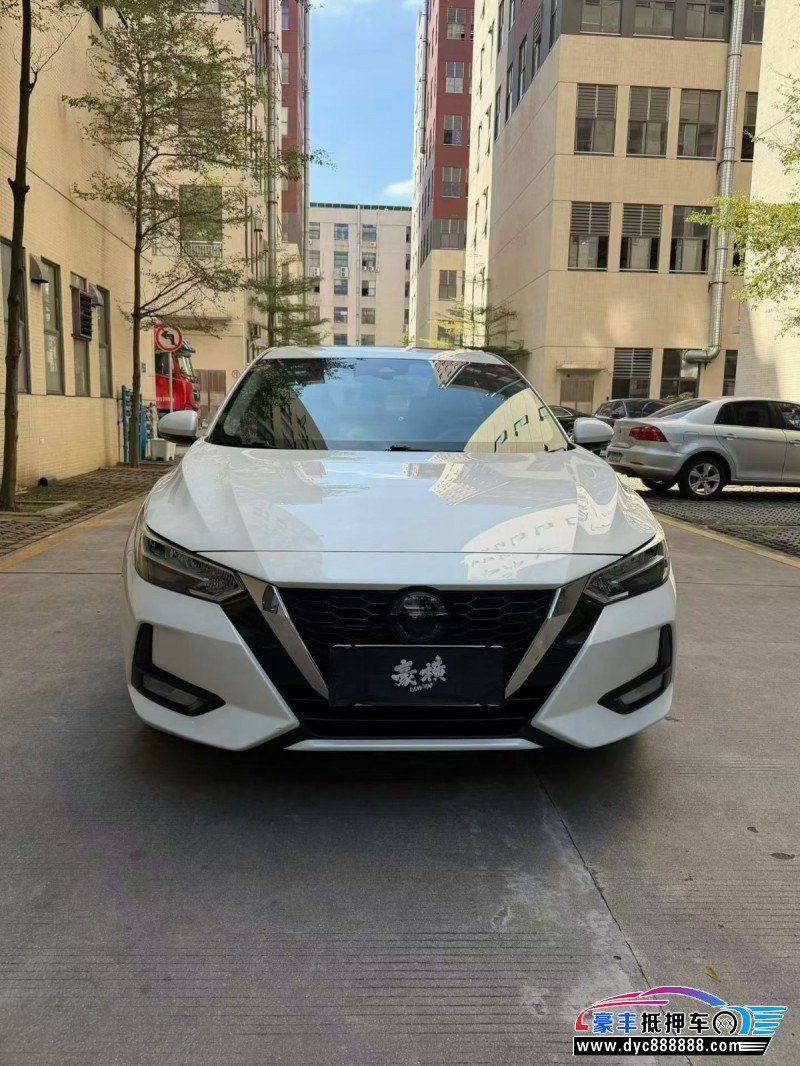 22年日产轩逸轿车