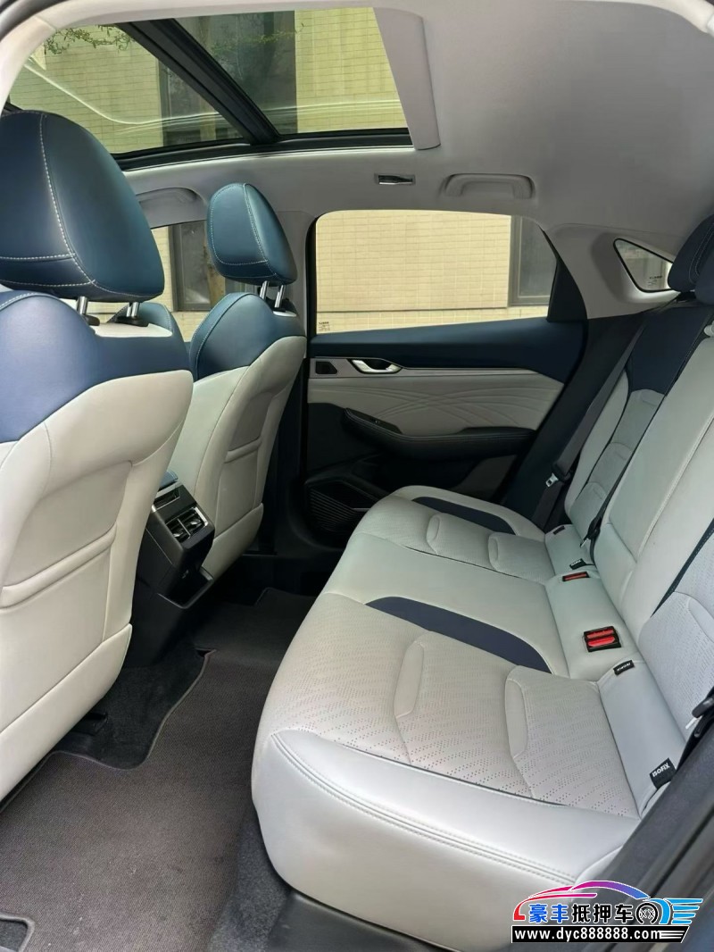 21年吉利星瑞轿车抵押车出售