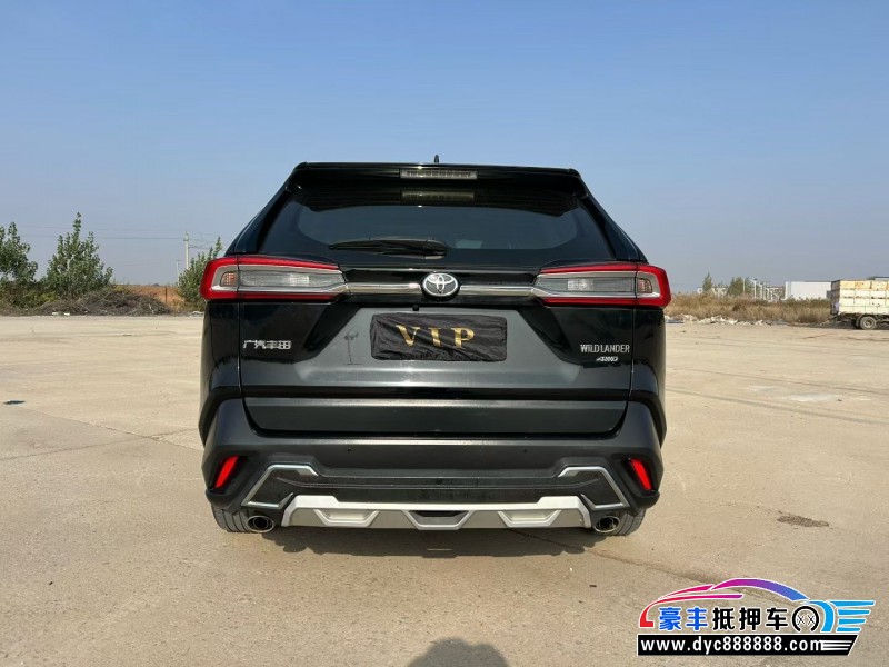 20年丰田威兰达轿车抵押车出售