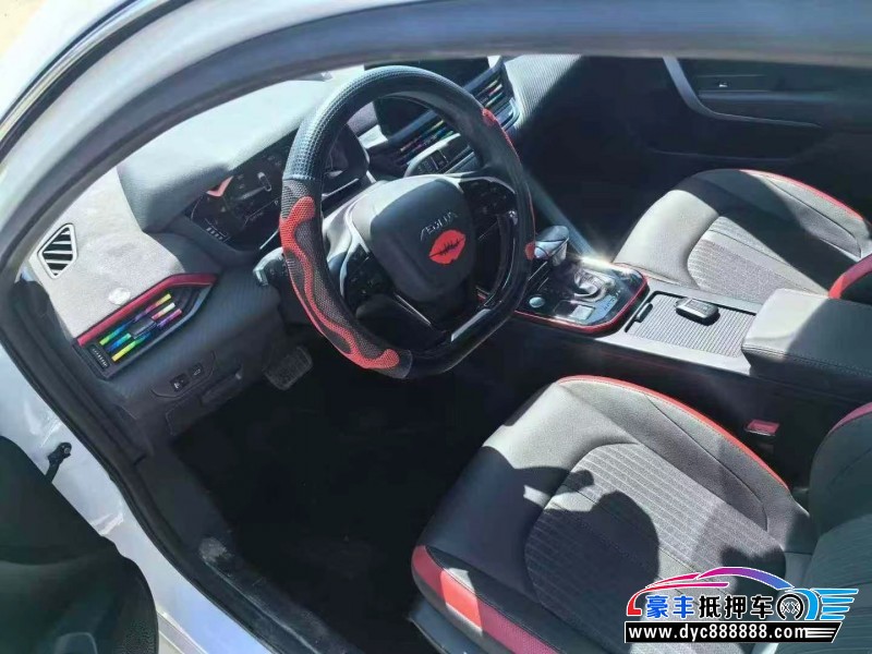 22年东风风神奕炫轿车抵押车出售