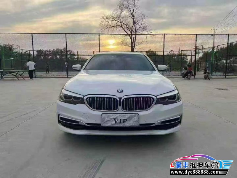 抵押车出售20年宝马5系轿车