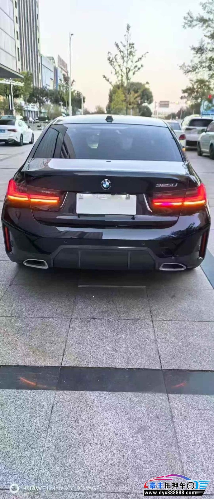 23年宝马3系轿车抵押车出售