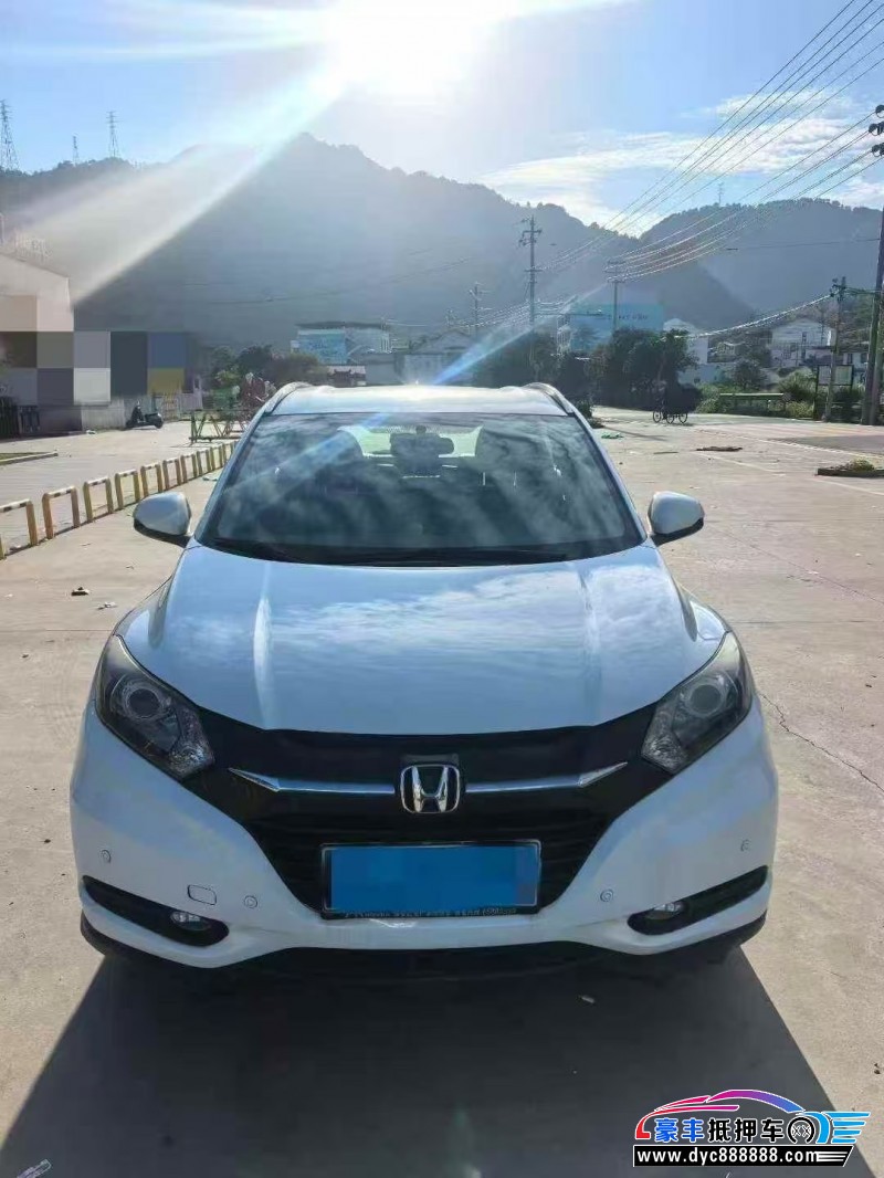 17年本田缤智轿车