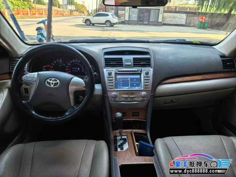 13年丰田凯美瑞轿车抵押车出售