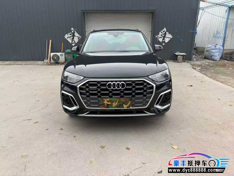 21年奥迪Q5轿车抵押车出售