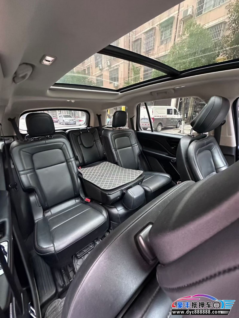 22年林肯飞行家轿车抵押车出售