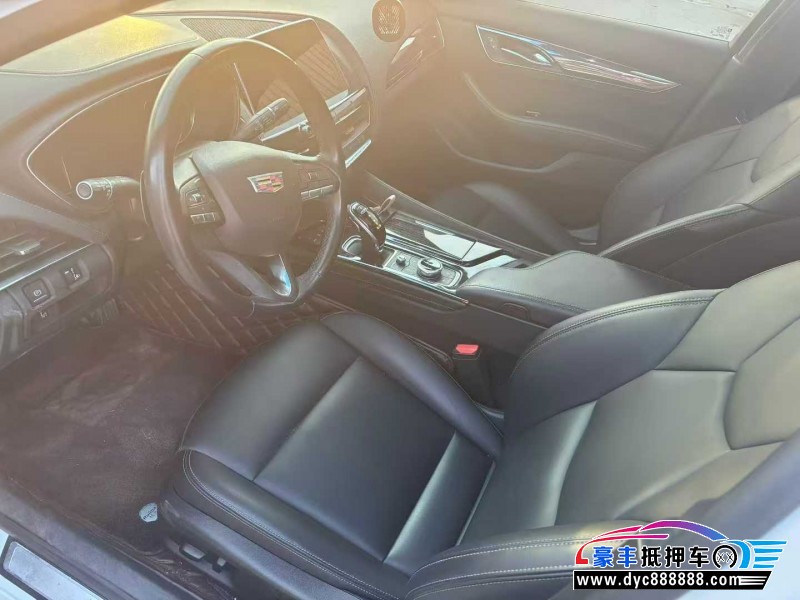 20年凯迪拉克CT5轿车抵押车出售