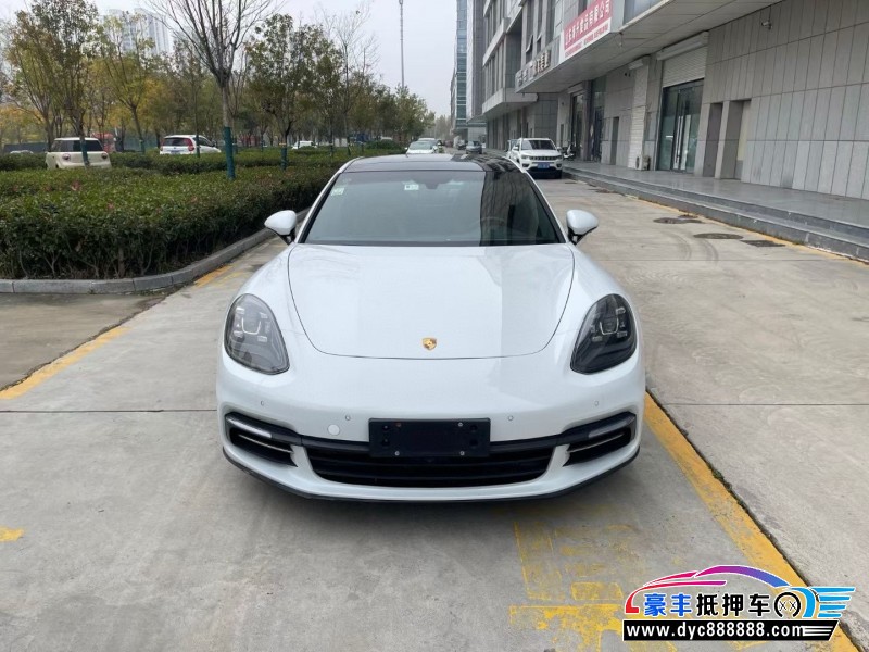20年保时捷帕纳梅拉轿车抵押车出售