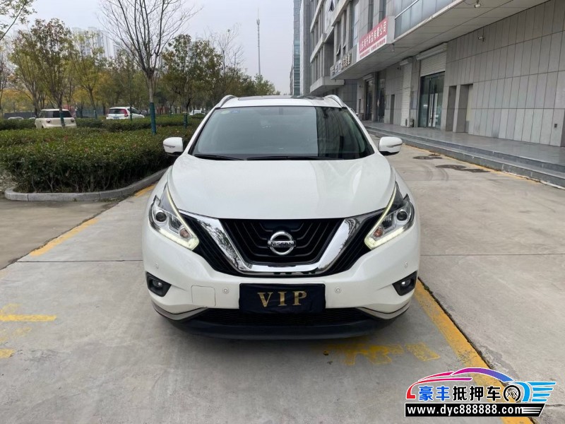 抵押车出售18年日产楼兰轿车