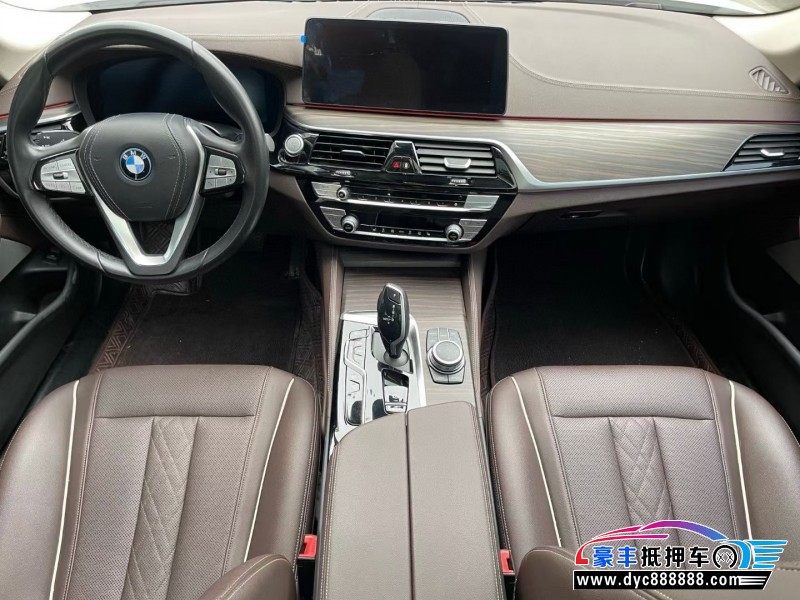 22年宝马5系轿车抵押车出售