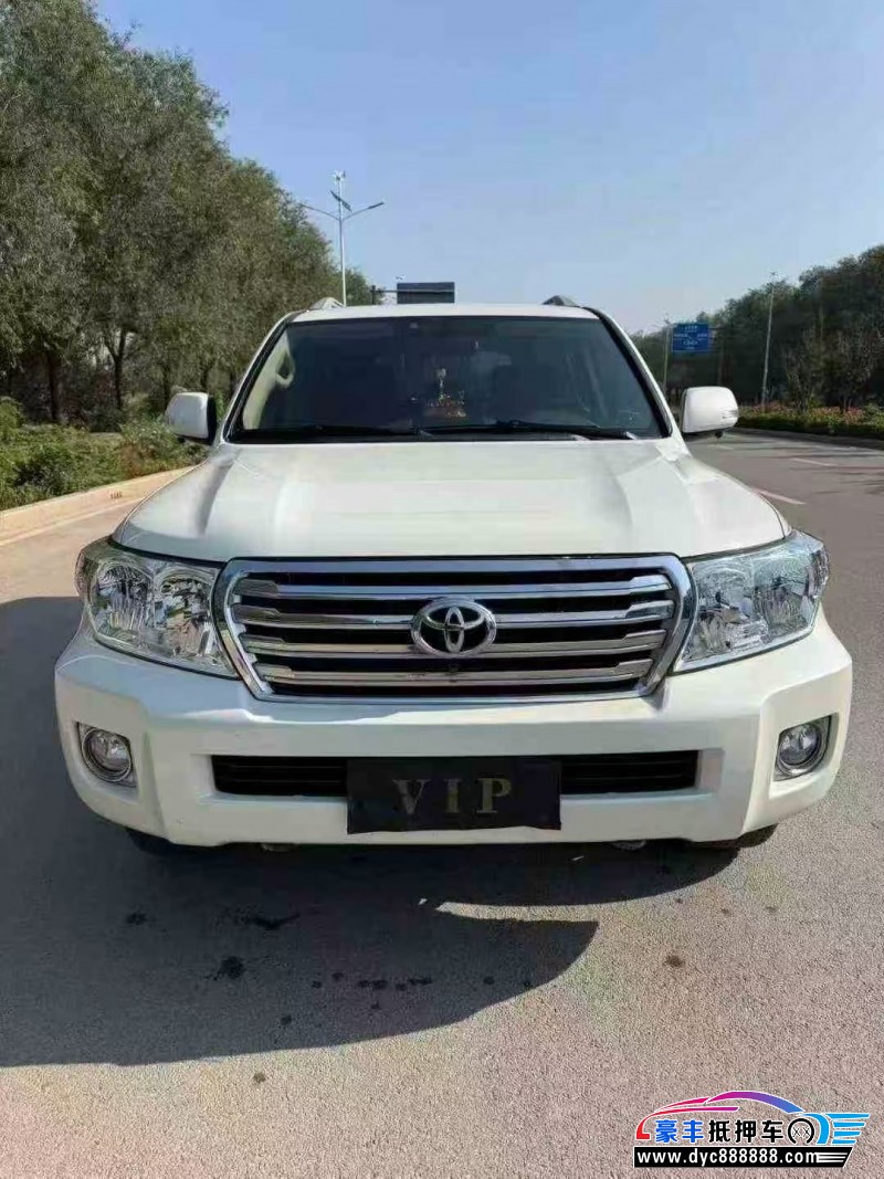 16年丰田兰德酷路泽（陆巡）轿车抵押车出售