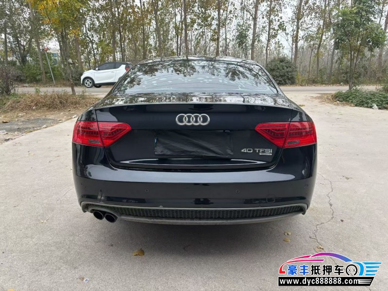 14年奥迪A5轿车抵押车出售