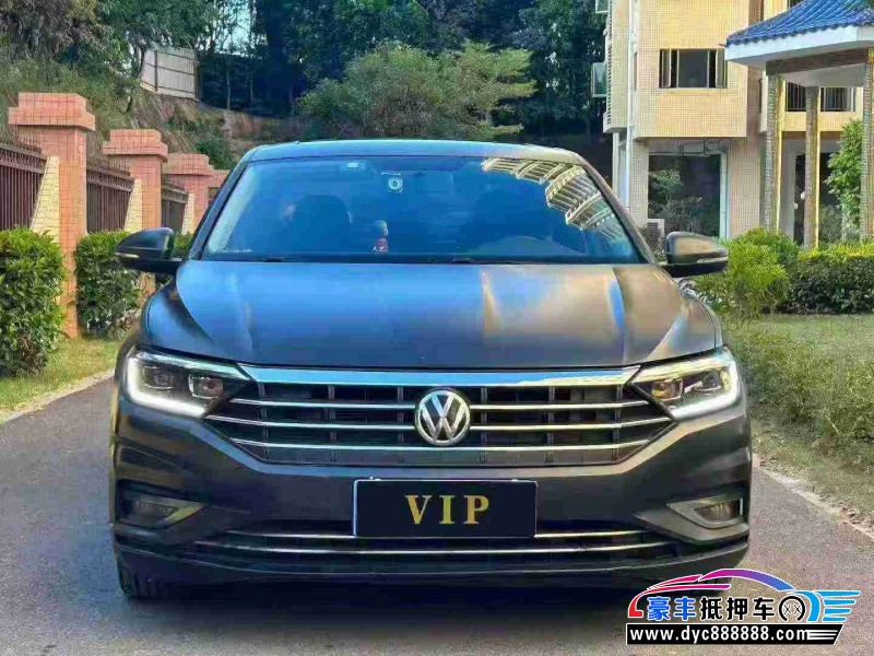 20年大众速腾轿车抵押车出售