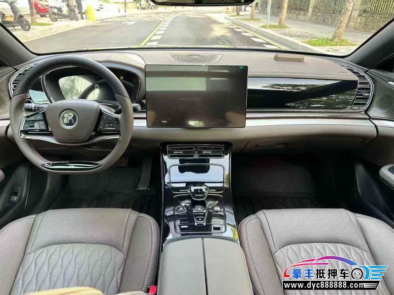 23年比亚迪汉轿车抵押车出售